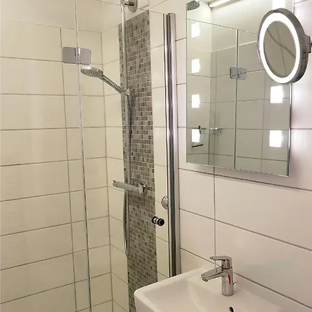 Studiowohnung-bernstein アパート シルクセ